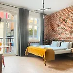 Premium With Balcony And Air Conditioning, Cracow Heart Cracovie